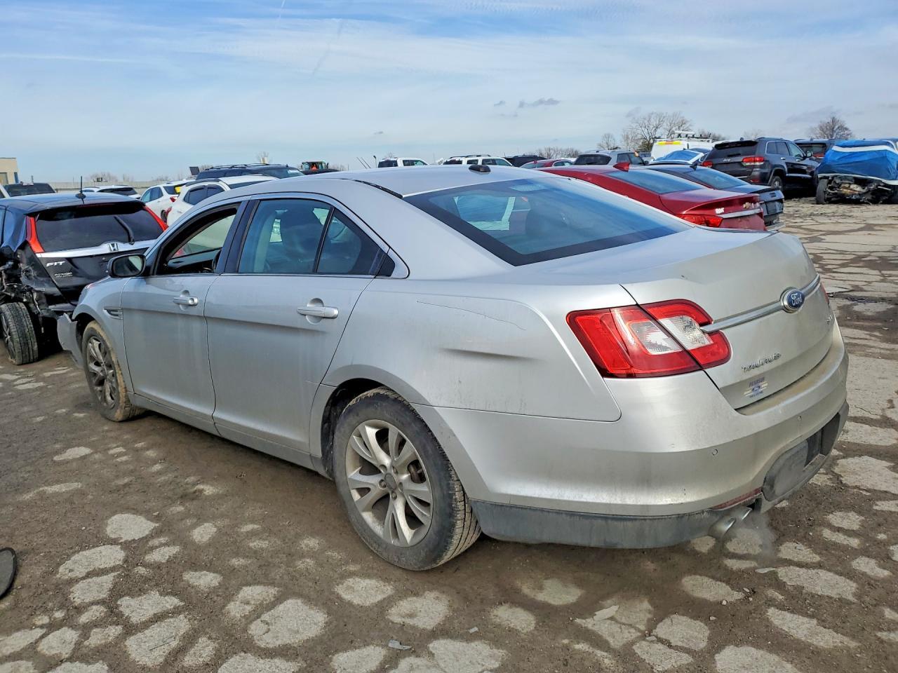 2011 Ford Taurus sel