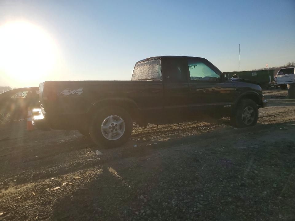 2003 Chevrolet S Truck S10