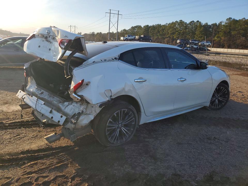 2017 Niss Maxima 3.5s