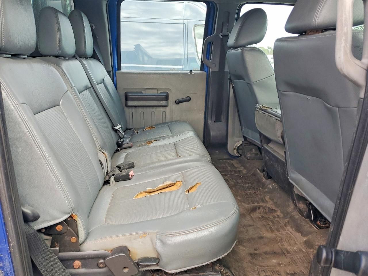 2016 Ford F450 Super Duty Flatbed Truck