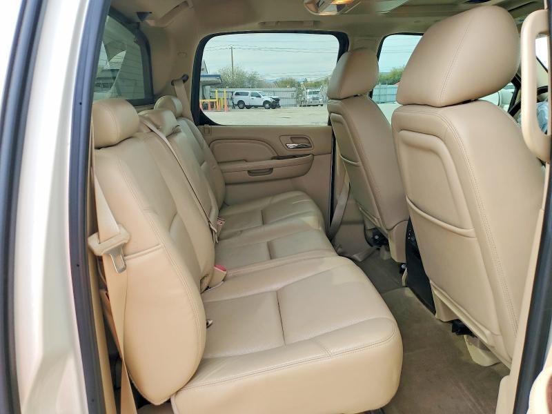 2012 Cadillac Escalade EXT Premium