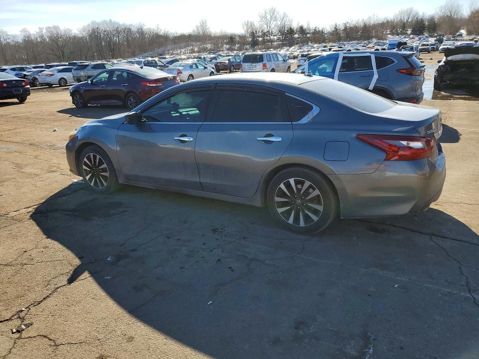 2018 Niss Altima 2.5