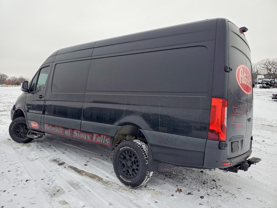2024 Mercedes-Benz Sprinter 2500