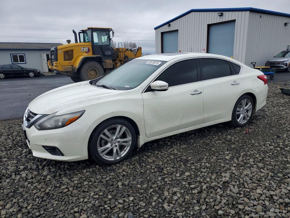 2016 Nissan Altima 3.5 sl