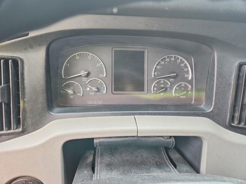 2018 Freigliner 2018 Freightliner Cascadia 126 Semi Truck