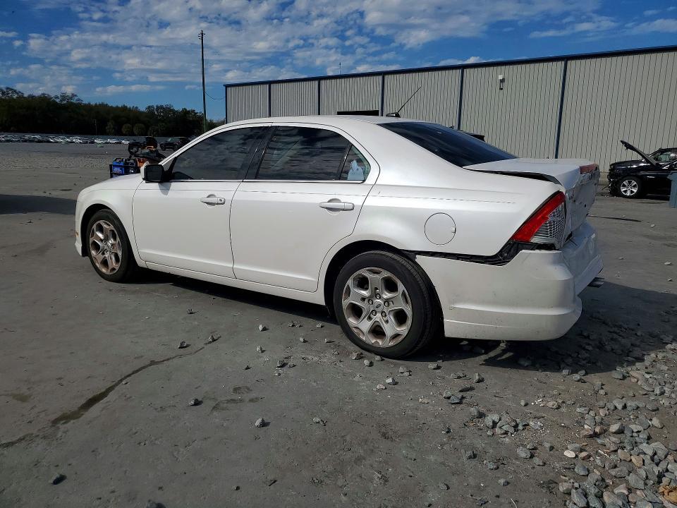 2011 Ford Fusion se