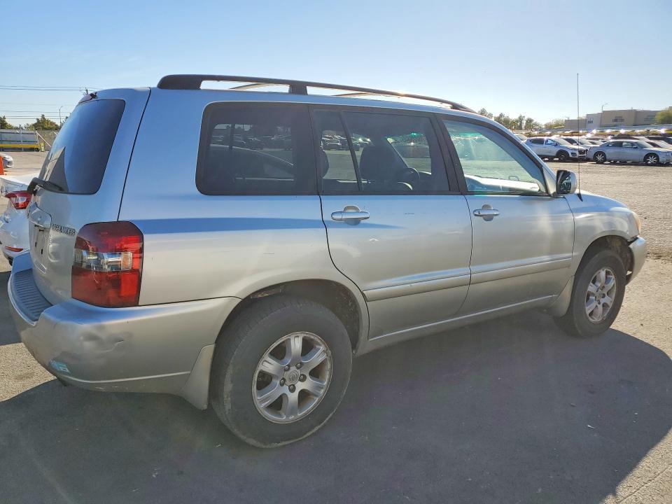 2006 Toyota Highlander Base