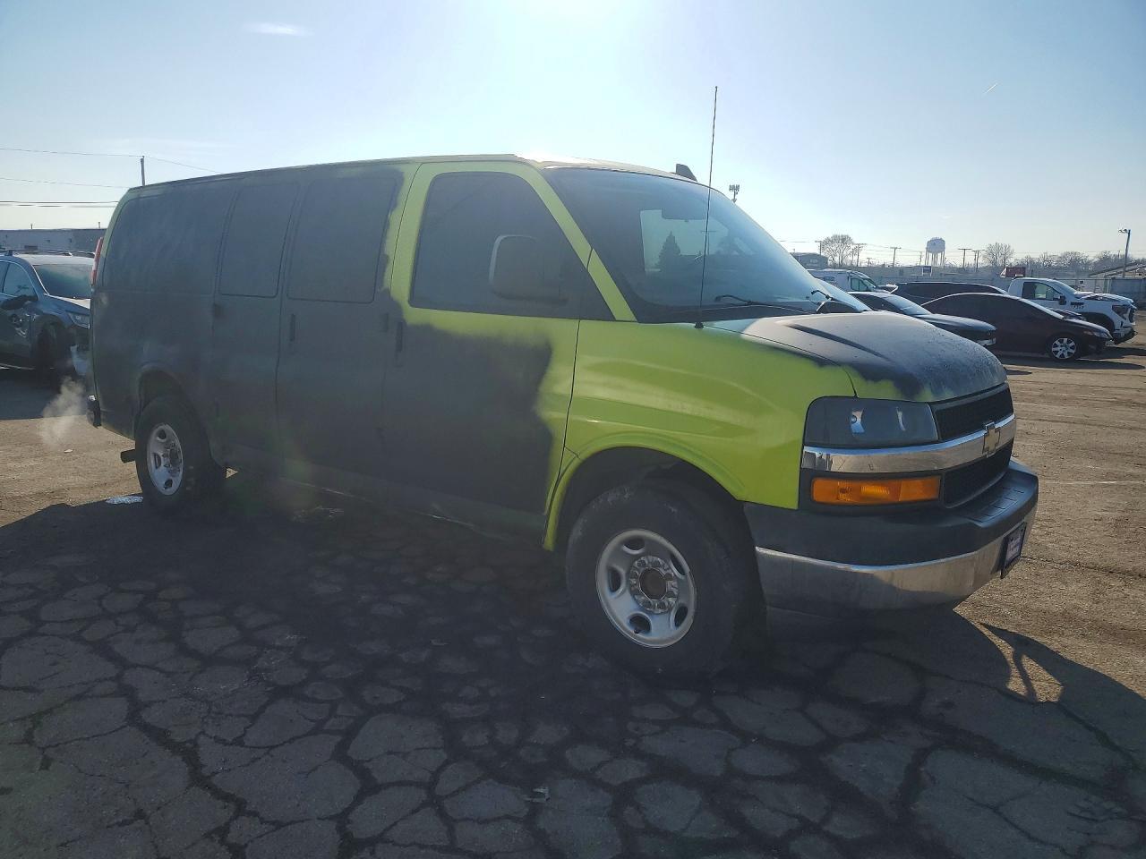 2020 Chevrolet Express G2500