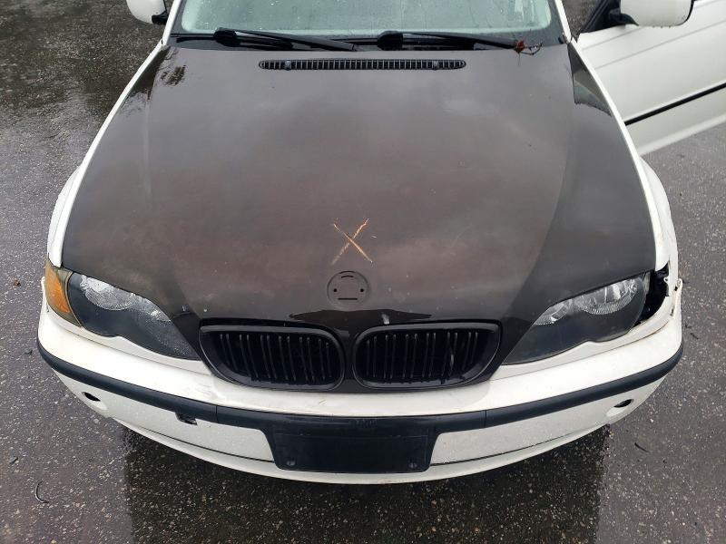 2003 BMW 325 xi