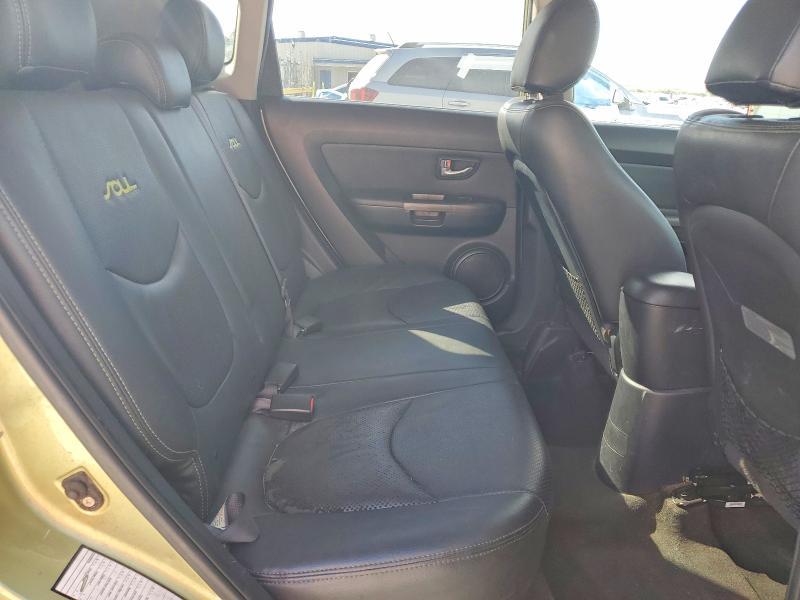 2012 KIA Soul +