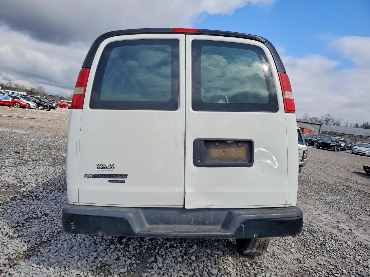 2016 Chevrolet Express G2500