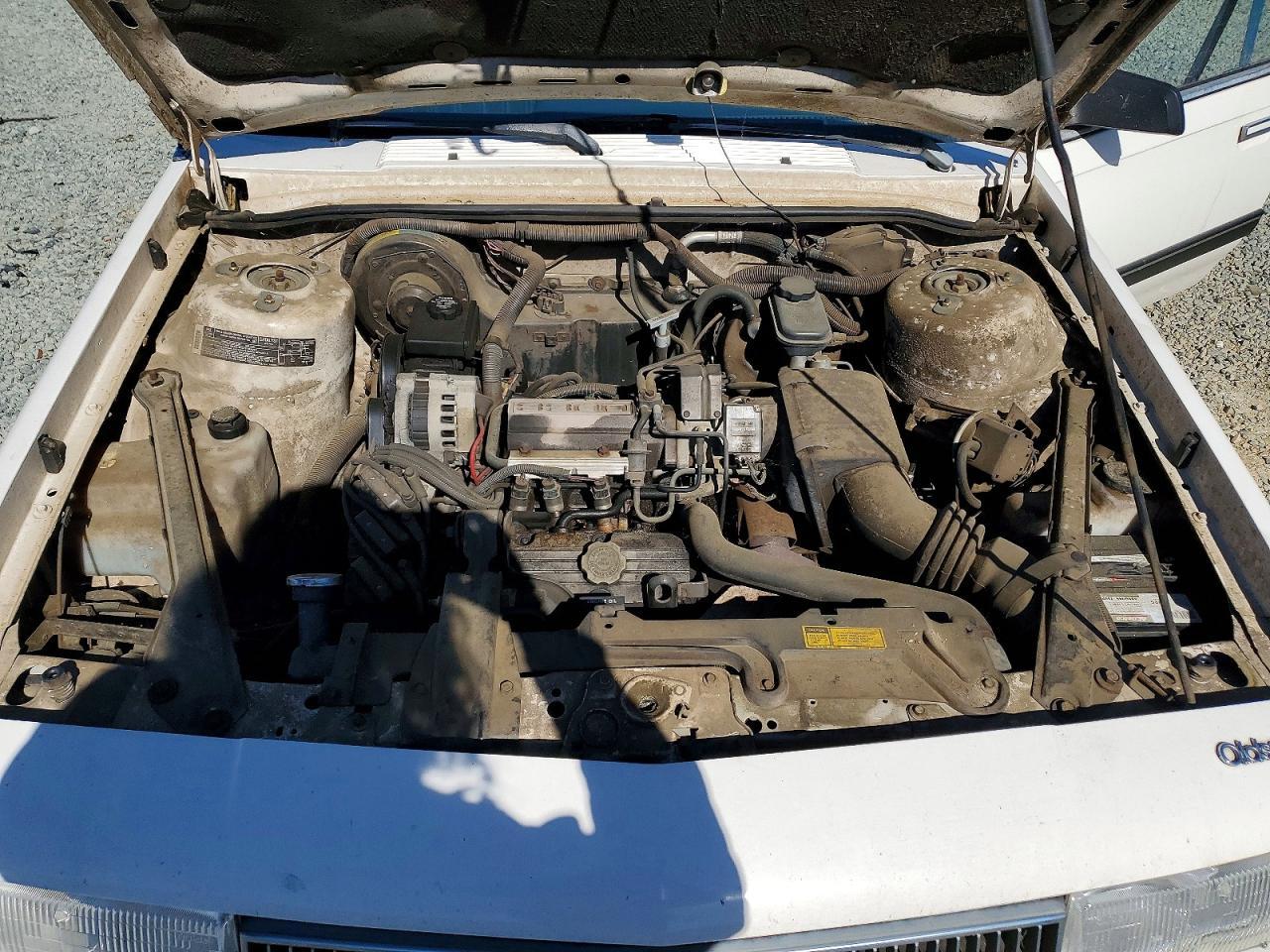 1992 Oldsmobile Cutlass Ciera Base
