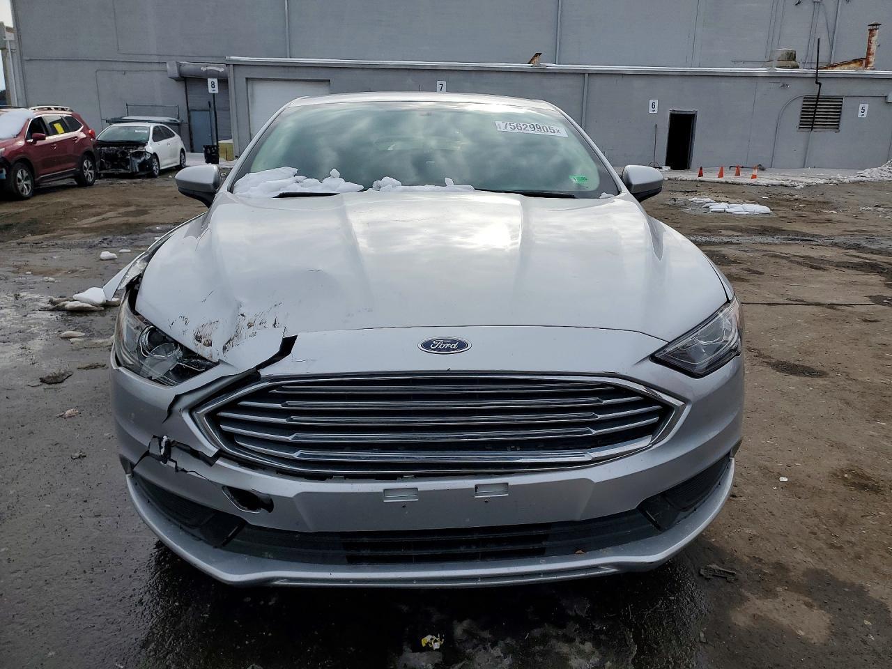 2017 Ford Fusion se