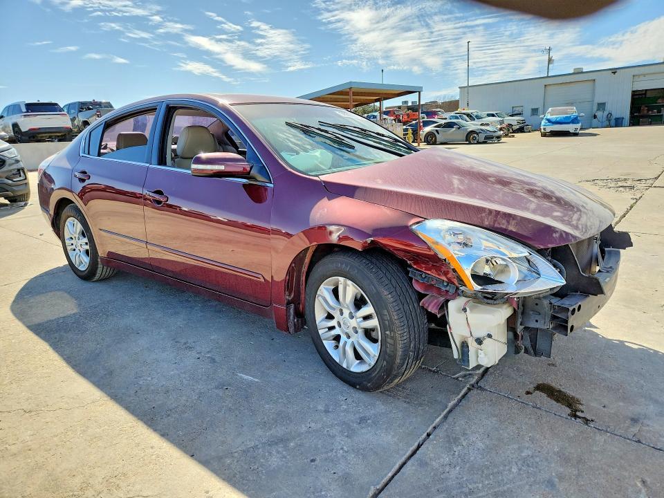 2012 Niss Altima