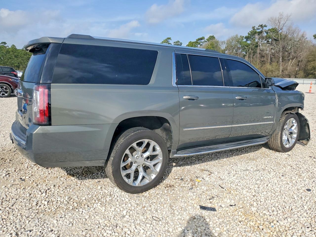 2017 GMC Yukon xl Denali