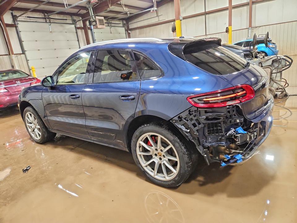2015 Porsche Macan Turbo