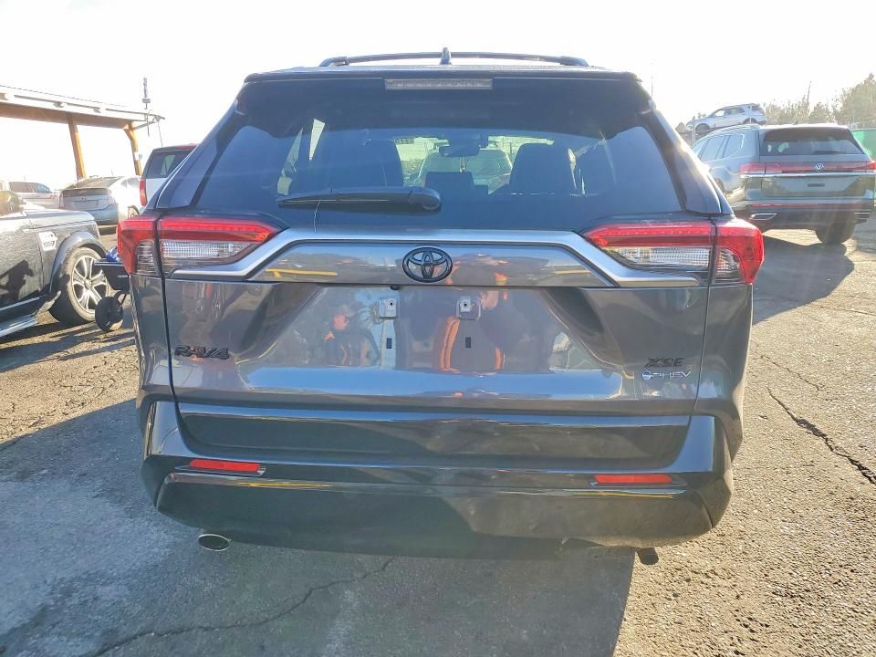 2025 Toyota Rav4 xse