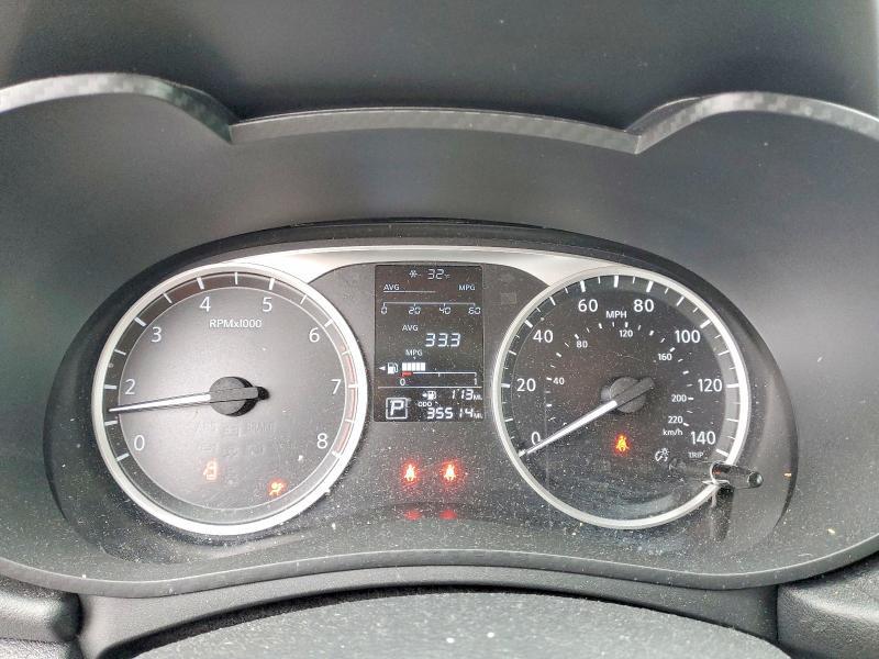 2025 Nissan Versa s