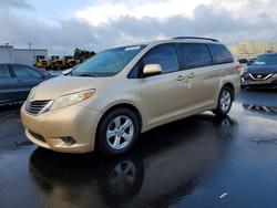 2012 Toyota Sienna le 8-passenger en venta en Martinez, CA