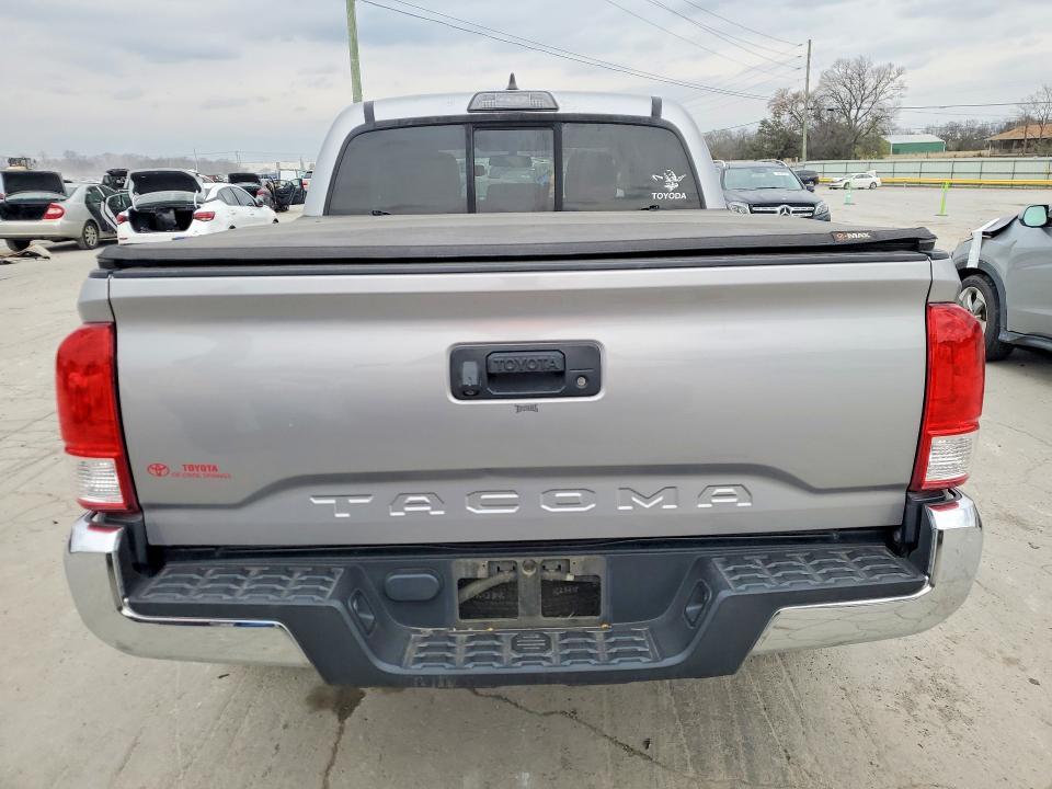 2016 Toyota Tacoma SR5