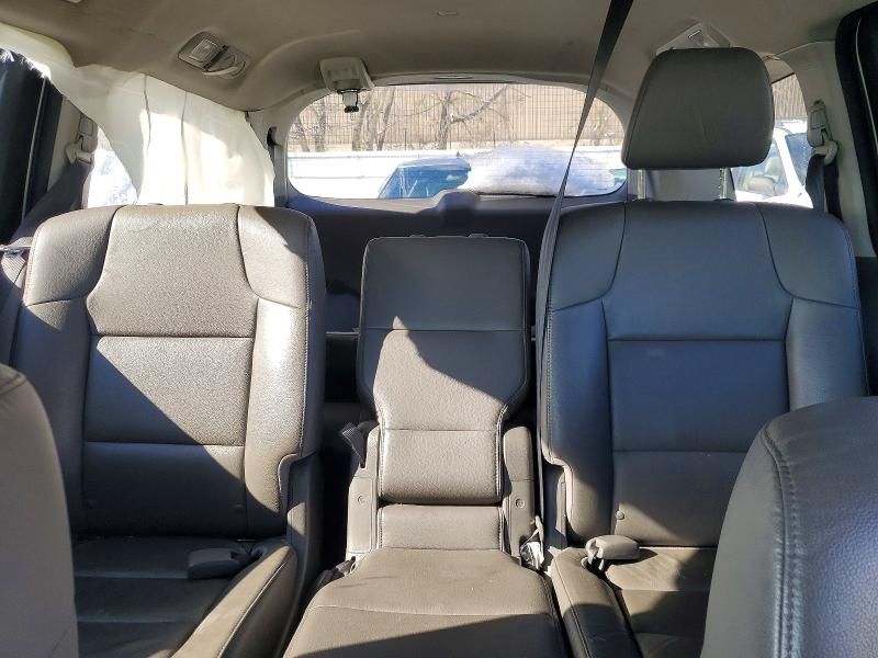2015 Honda Odyssey exl
