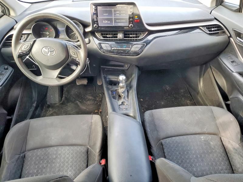 2020 Toyota C-hr xle