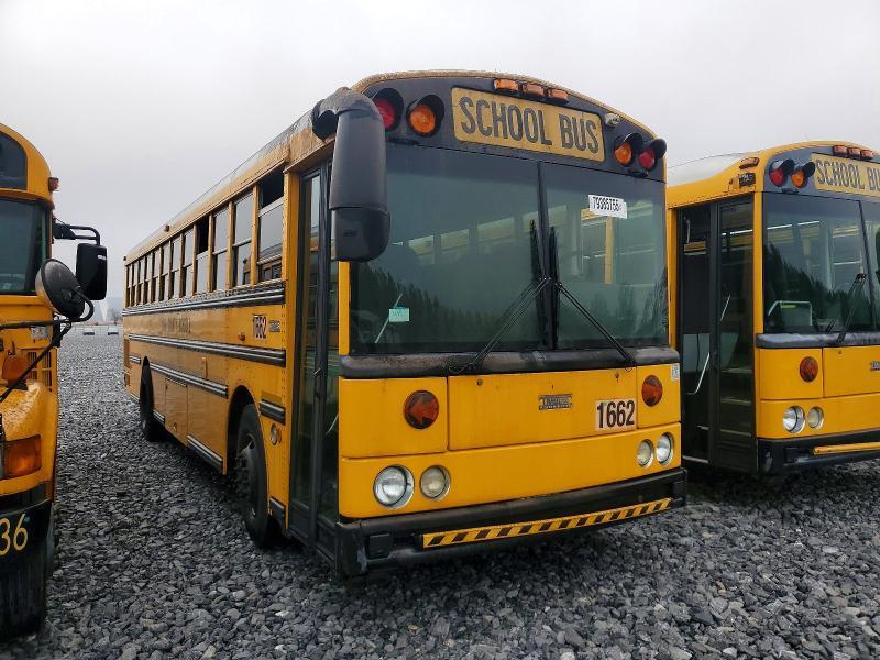 2004 Thomas School Bus
