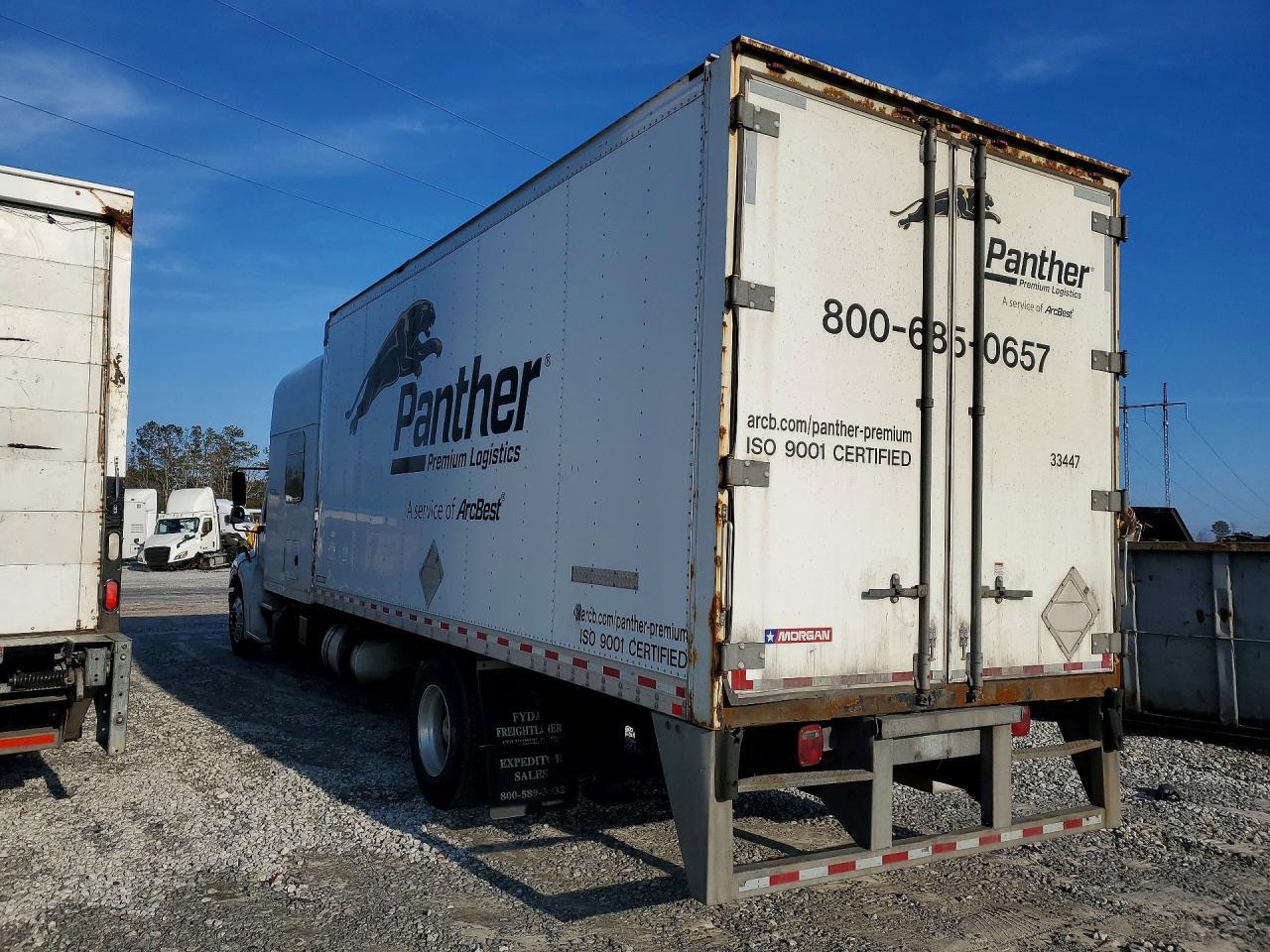 2019 Freightliner Business Class M2 BOX Truck