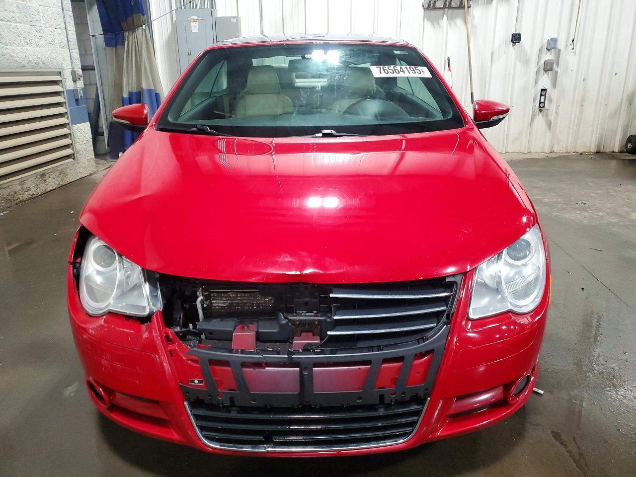 2010 Volkswagen Eos lux