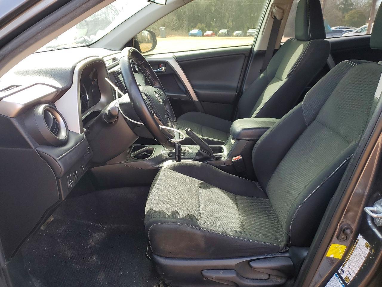 2016 Toyota Rav4 hv xle