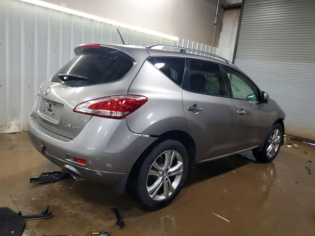 2011 Nissan Murano s