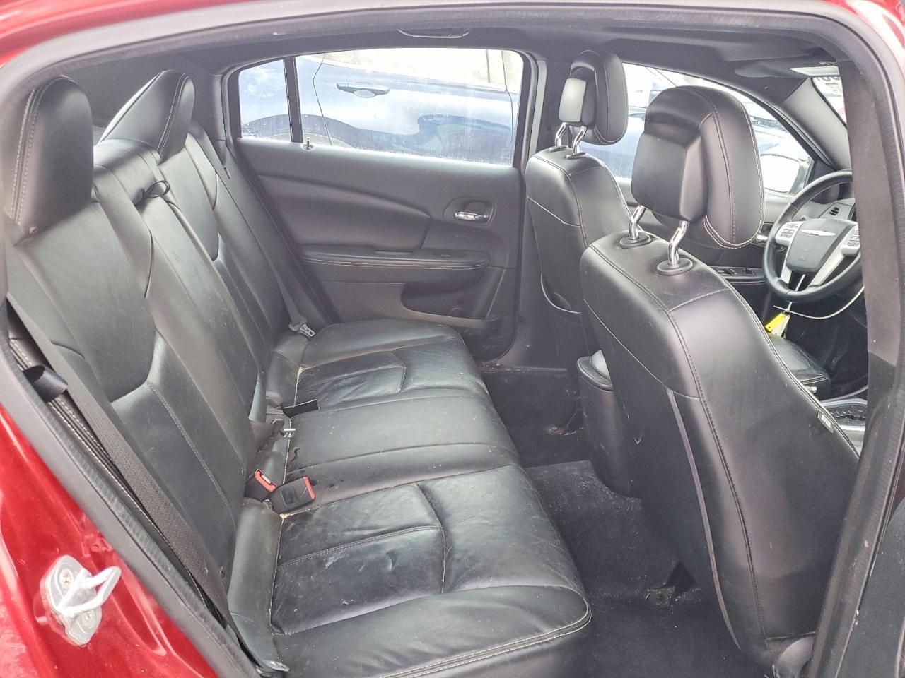 2013 Chrysler 200 Limited