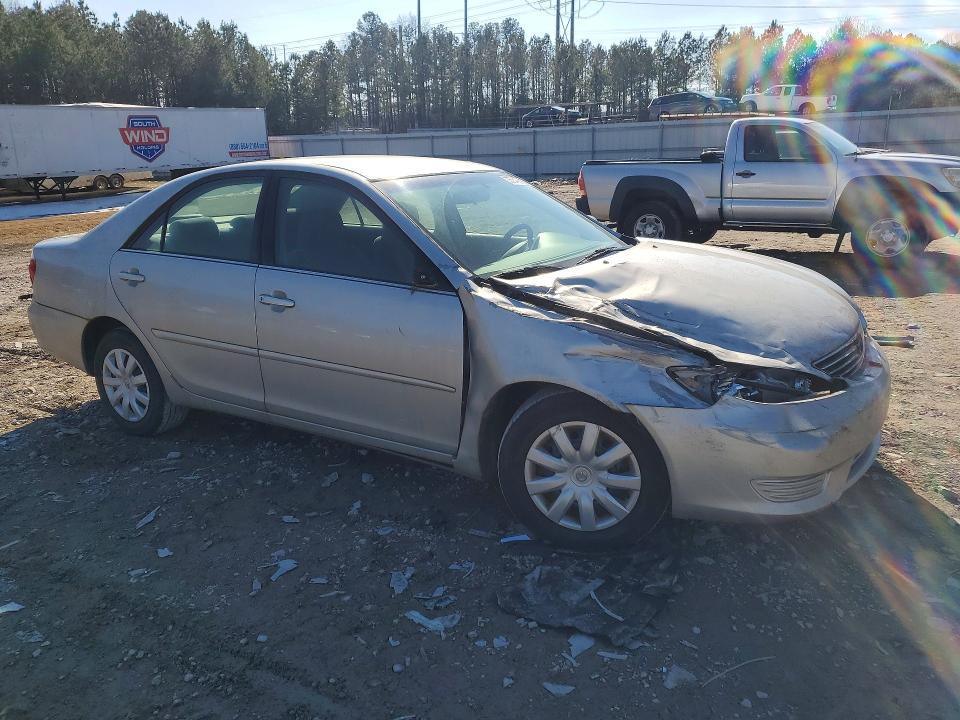 2006 Toyota Camry le