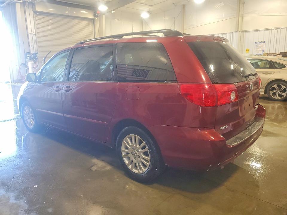 2008 Toyota Sienna le 7-passenger