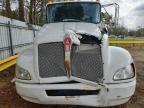 2019 Kenworth T330 Semi Truck