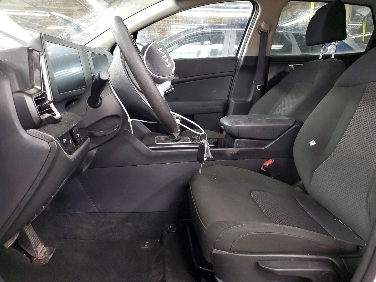 2025 KIA Sportage lx