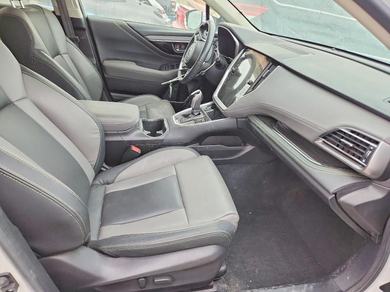 2020 Subaru Outback Onyx Edition xt