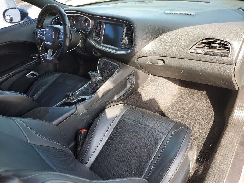 2015 Dodge Challenger sxt Plus