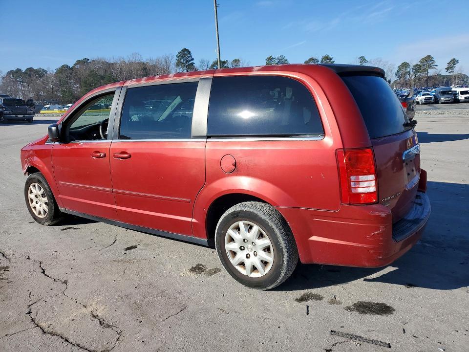 2009 Chrysler Town & Country lx
