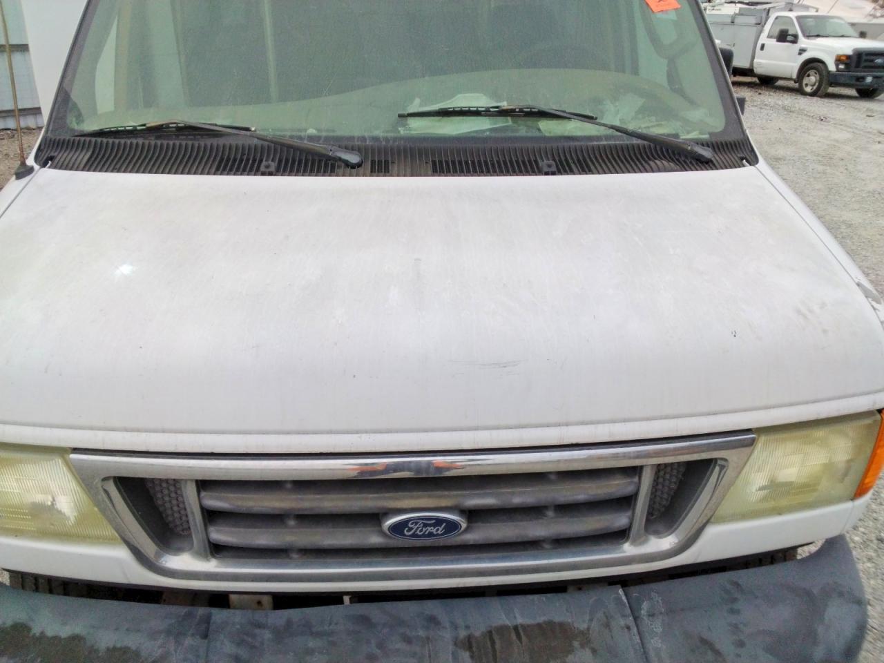 2006 Ford E450 Shuttle Bus