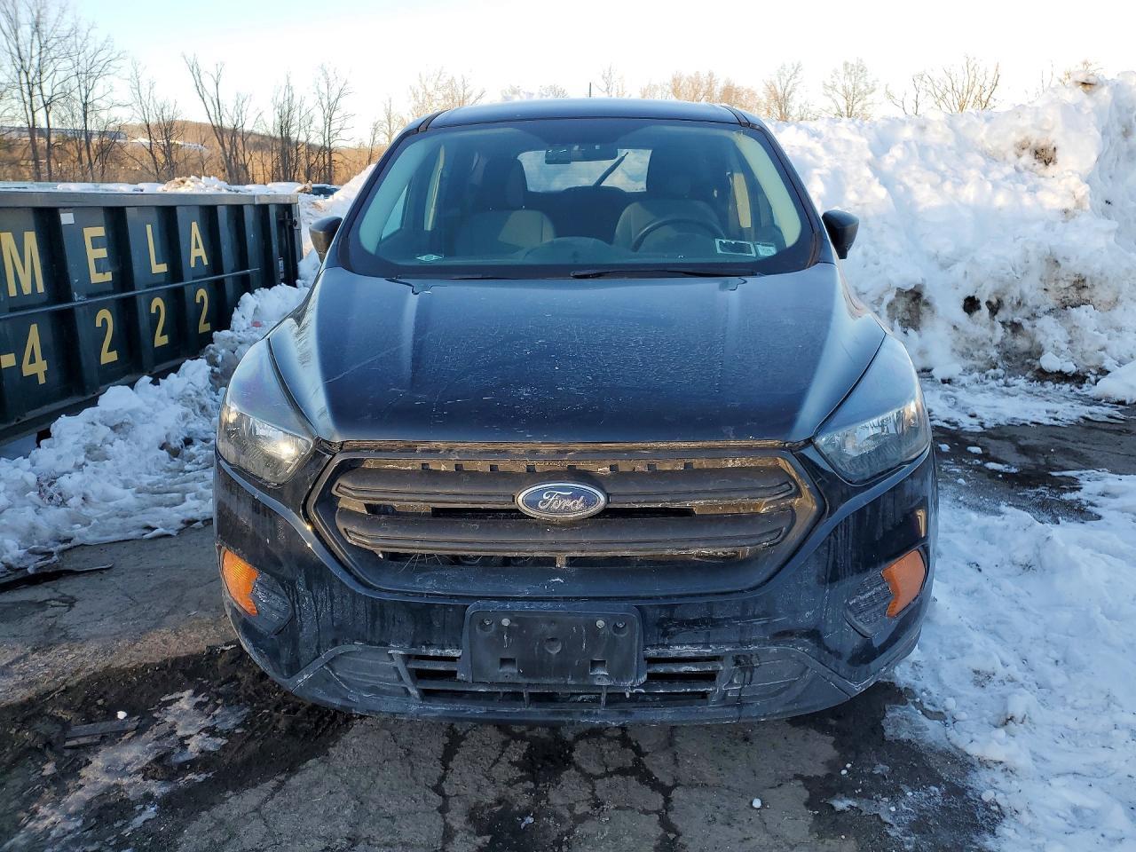2018 Ford Escape s