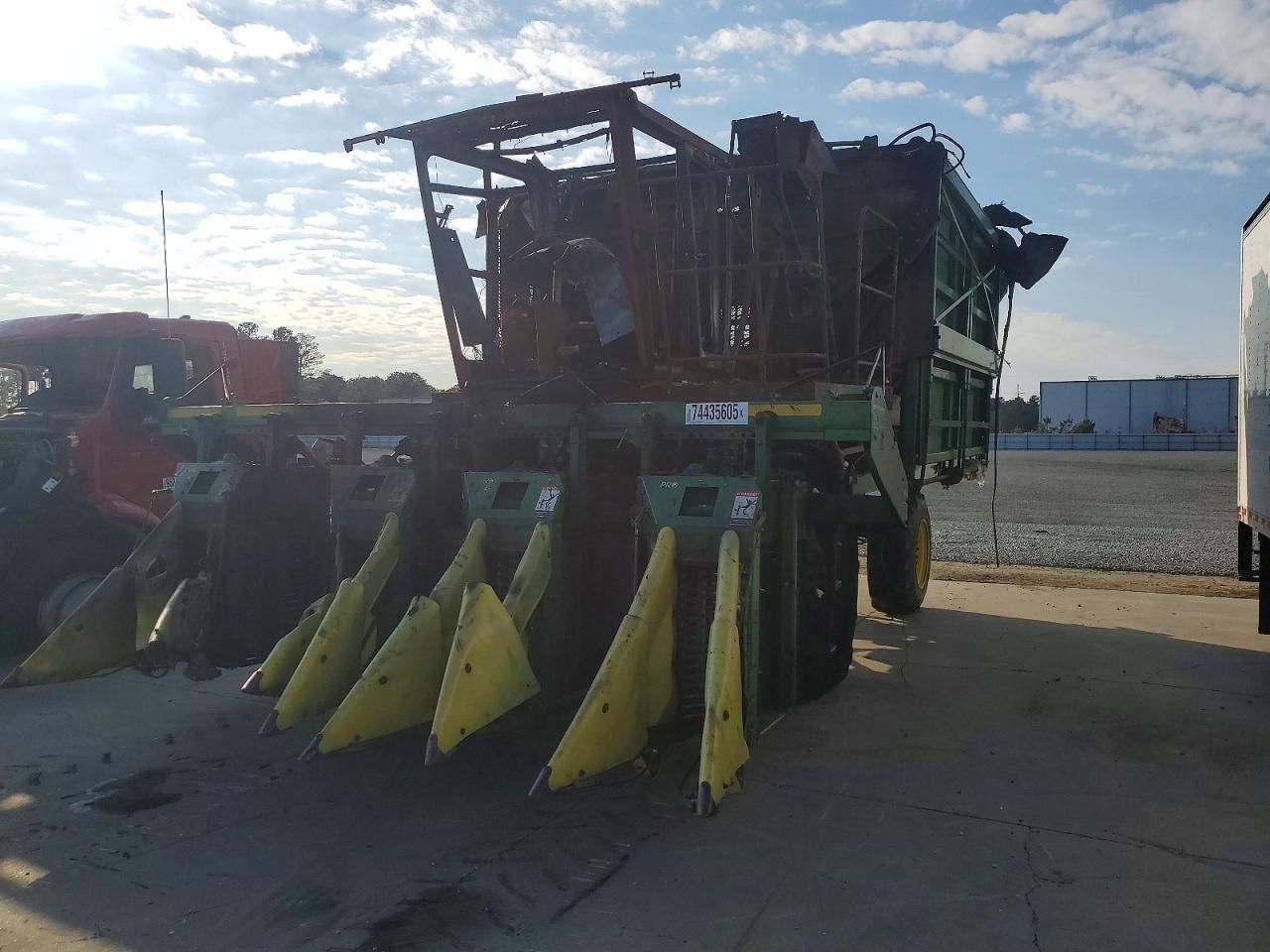 2000 John Deere COM-Cotton Picker