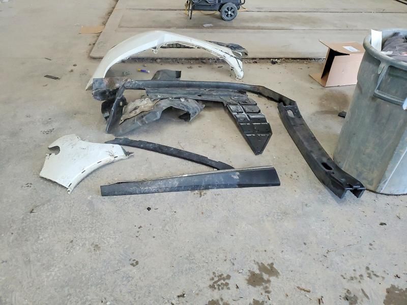 2016 Nissan Murano s