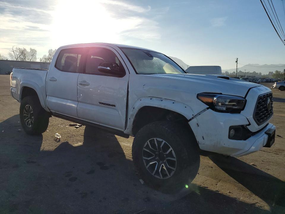 2022 Toyota Tacoma trd Sport