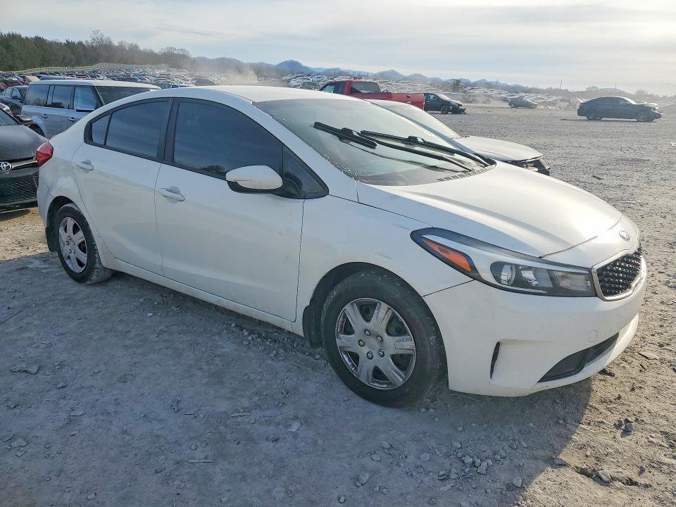 2017 KIA Forte lx