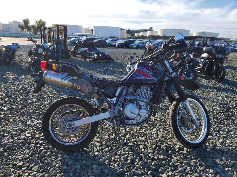 2022 Suzuki DR650 SE