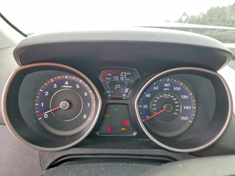 2012 Hyundai Elantra gls