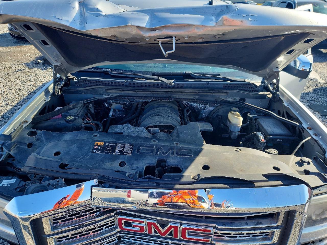 2014 GMC Sierra C1500 slt