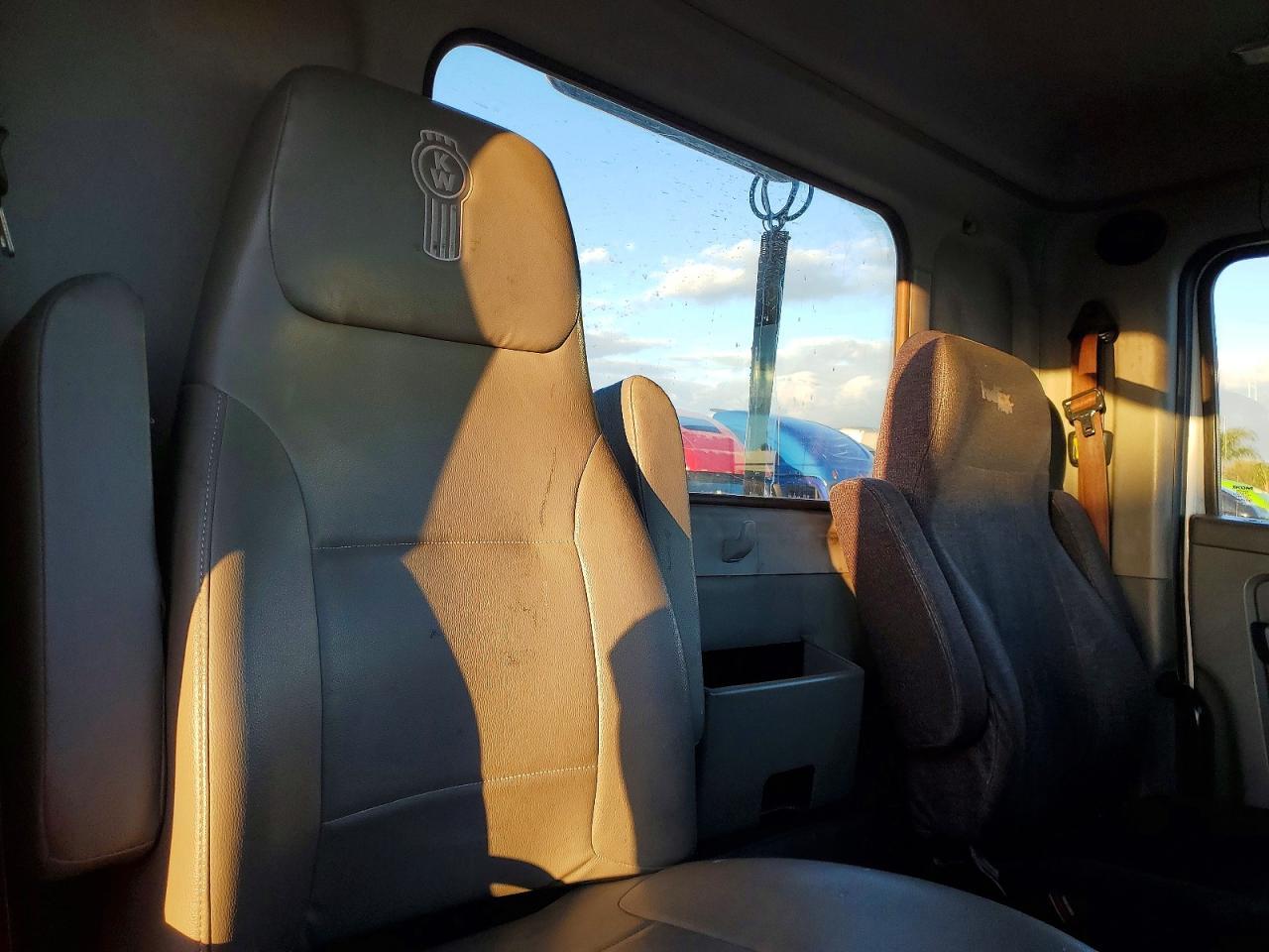 2016 Kenworth T680