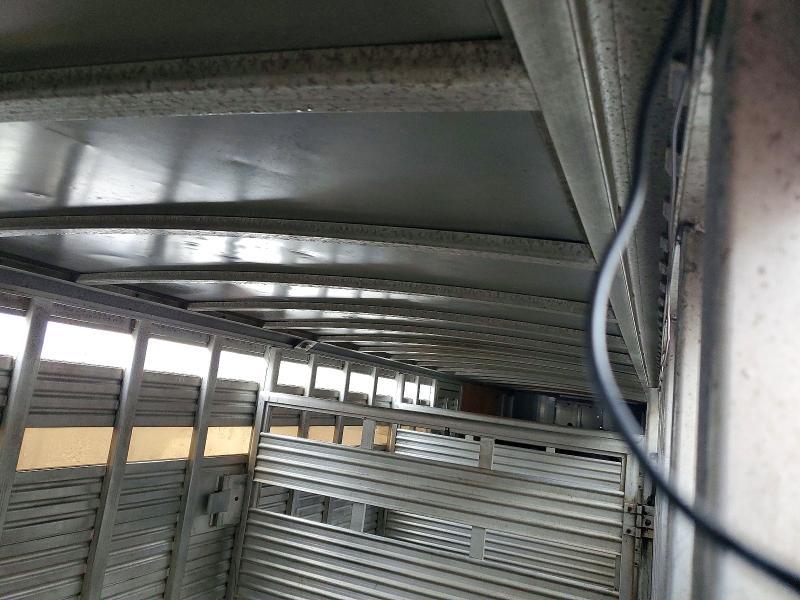 1998 Exxiss Livestock Trailer